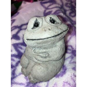 Hallmark Lou Rankin's Little Creations Ribbett Frog Fig. 1993 Stone Look Texture